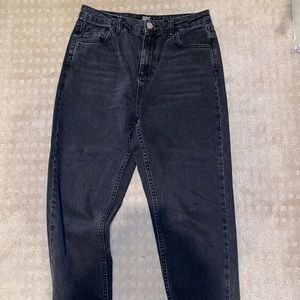 URBAN OUTFITTERS BDG mom jeans